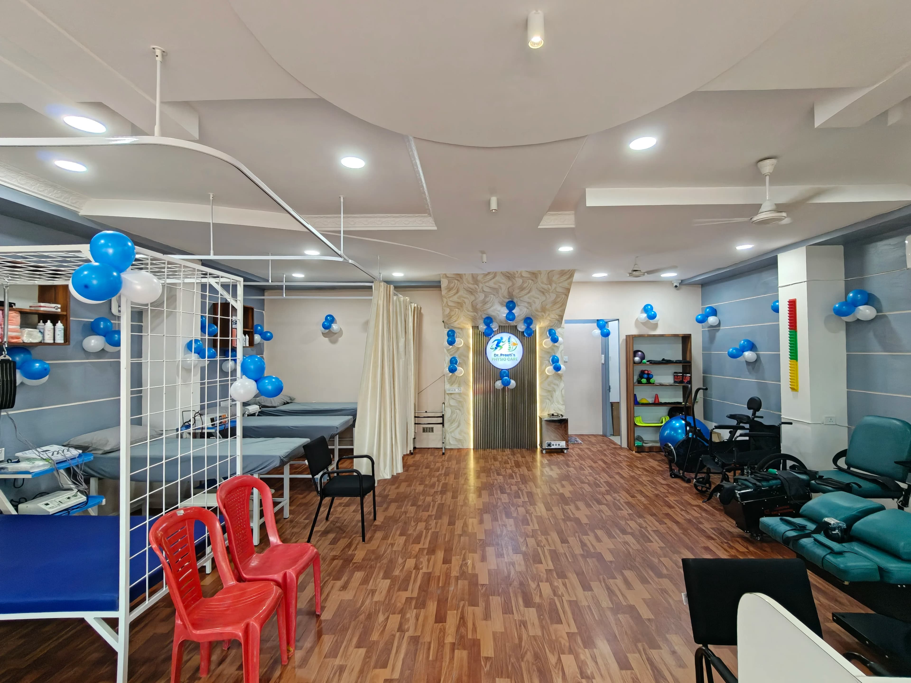 Physiotherapy treatment room at Dr. Preeti's Physio Care, Indore